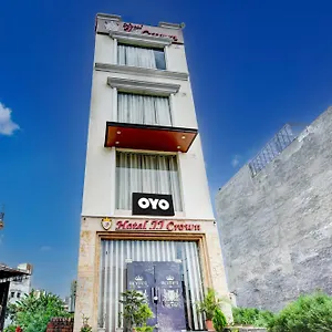 oyo-flagship-70300-hotel-j-j-crown.shimlahotels.net/